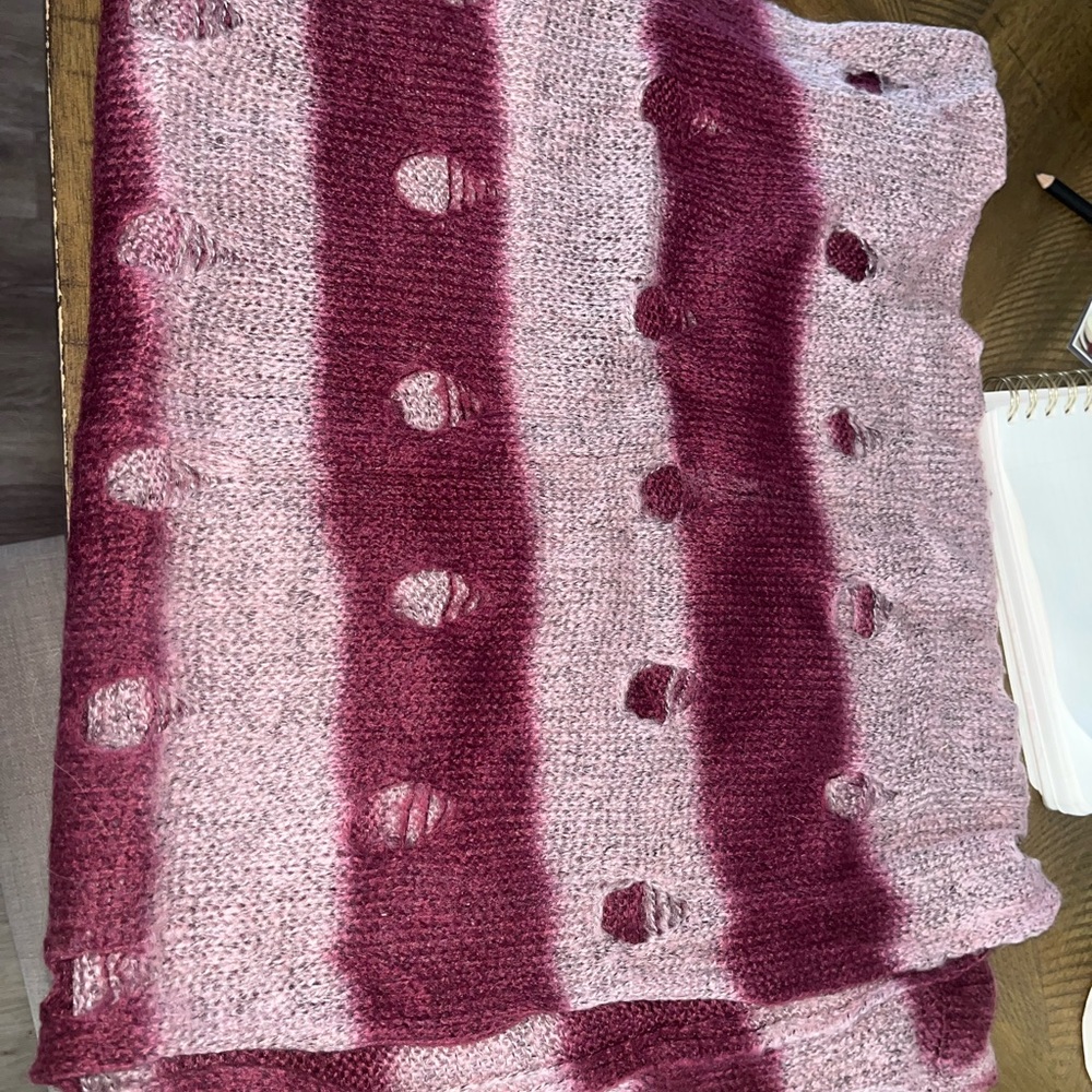 Steve Madden scarf, like new